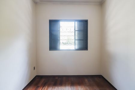 Casa à venda com 3 quartos, 137m² em Vila Indiana, São Paulo