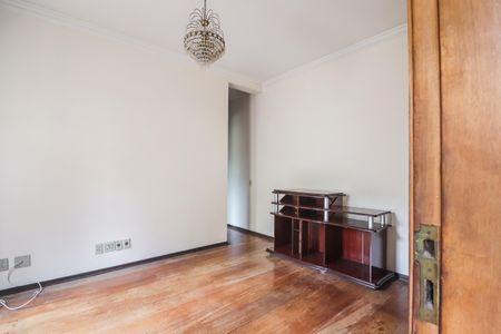 Casa à venda com 3 quartos, 137m² em Vila Indiana, São Paulo