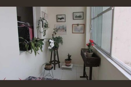 Apartamento à venda com 70m², 3 quartos e sem vaga