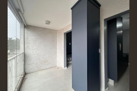 Apartamento à venda com 64m², 3 quartos e 1 vagaÁrea de Serviço