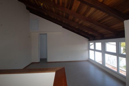 Casa à venda com 133m², 3 quartos e 2 vagas Casa à venda com 133m², 3 quartos e 2 vagasSuite 2