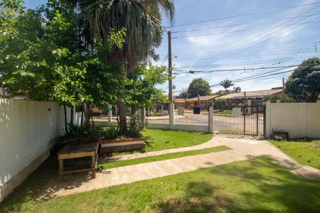 Casa à venda com 133m², 3 quartos e 2 vagas Casa à venda com 133m², 3 quartos e 2 vagasVista