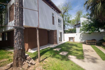 Casa à venda com 133m², 3 quartos e 2 vagas Casa à venda com 133m², 3 quartos e 2 vagasPatio