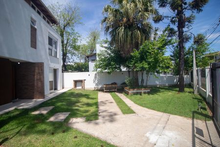 Casa à venda com 133m², 3 quartos e 2 vagas Casa à venda com 133m², 3 quartos e 2 vagasPatio