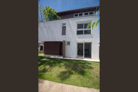 Patio de casa à venda com 3 quartos, 133m² em Guarujá, Porto Alegre