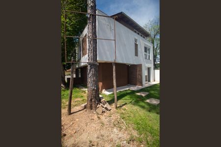 Casa à venda com 133m², 3 quartos e 2 vagas Casa à venda com 133m², 3 quartos e 2 vagasPatio