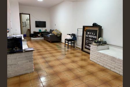 Casa à venda com 2 quartos, 200m² em Vila Hamburguesa, São Paulo