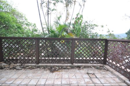 Casa à venda com 450m², 3 quartos e 3 vagasSacada da Sala