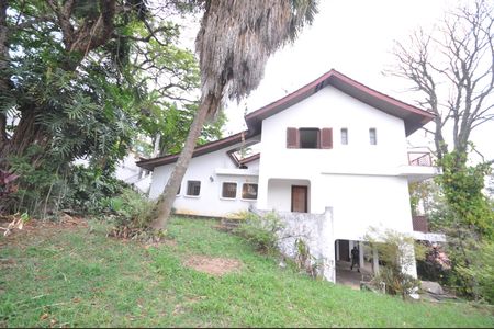 Casa à venda com 450m², 3 quartos e 3 vagasJardim