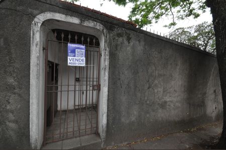 Casa à venda com 450m², 3 quartos e 3 vagasFachada