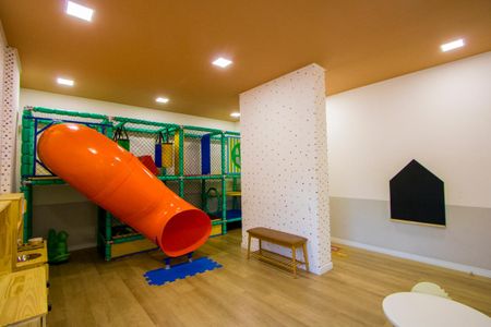 Apartamento à venda com 83m², 3 quartos e 2 vagasÁrea comum - Brinquedoteca