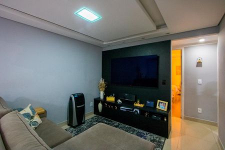 Apartamento à venda com 83m², 3 quartos e 2 vagasSala