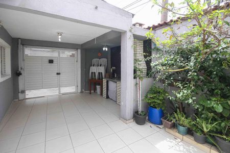Casa à venda com 90m², 2 quartos e 2 vagas Casa à venda com 90m², 2 quartos e 2 vagasGaragem