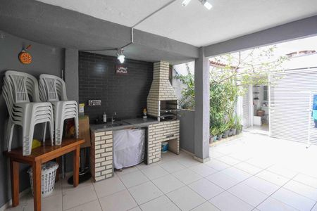 Casa à venda com 90m², 2 quartos e 2 vagas Casa à venda com 90m², 2 quartos e 2 vagasGaragem
