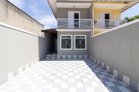 Casa à venda com 130m², 3 quartos e 2 vagasGaragem