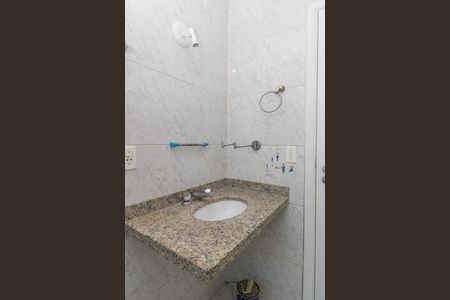 Casa à venda com 130m², 3 quartos e 2 vagasBanheiro da Suíte