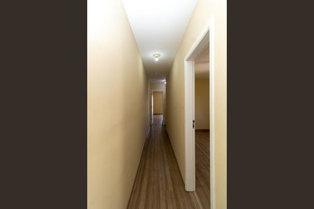 Casa à venda com 130m², 3 quartos e 2 vagasCorredor - Quartos