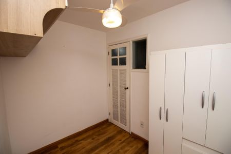 Apartamento à venda com 120m², 3 quartos e 2 vagas Apartamento à venda com 120m², 3 quartos e 2 vagasQuarto 2