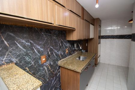 Apartamento à venda com 120m², 3 quartos e 2 vagas Apartamento à venda com 120m², 3 quartos e 2 vagasCozinha
