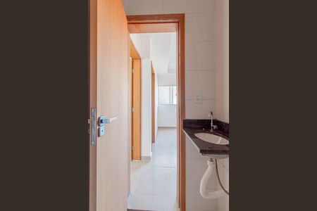 Apartamento para alugar com 36m², 2 quartos e sem vagaBanheiro