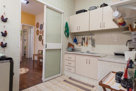 Apartamento à venda com 120m², 4 quartos e 1 vagaCozinha