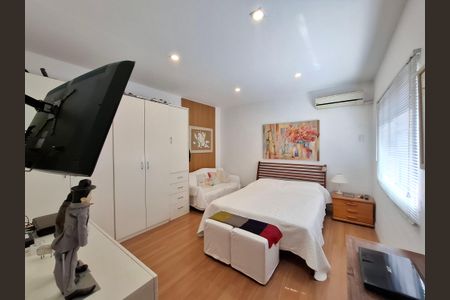 Apartamento à venda com 200m², 4 quartos e 1 vagaQuarto 4