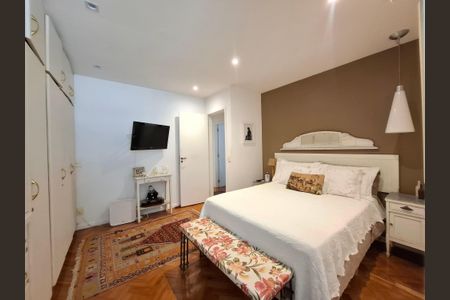 Apartamento à venda com 200m², 4 quartos e 1 vagaQuarto 2