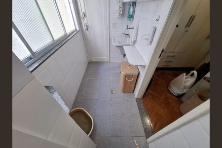 Apartamento à venda com 200m², 4 quartos e 1 vagaÁrea de serviço