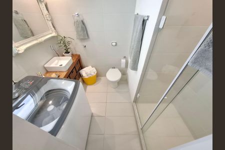 Apartamento à venda com 200m², 4 quartos e 1 vagaBanheiro 3