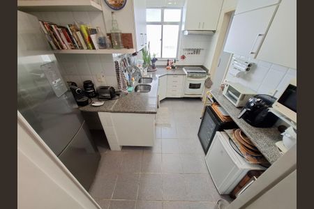 Apartamento à venda com 200m², 4 quartos e 1 vagaCozinha