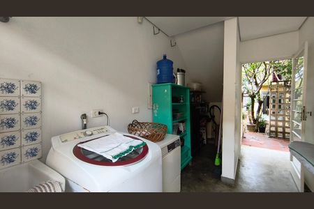 Casa à venda com 200m², 4 quartos e 2 vagasÁrea de Serviço