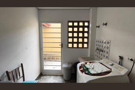 Casa à venda com 200m², 4 quartos e 2 vagasÁrea de Serviço