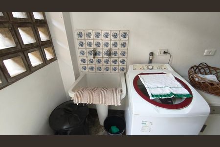 Casa à venda com 200m², 4 quartos e 2 vagasÁrea de Serviço