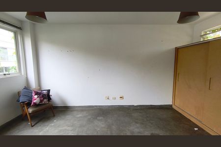 Casa à venda com 200m², 4 quartos e 2 vagasEdícula