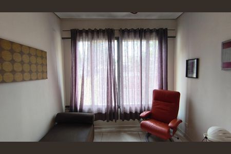 Casa à venda com 200m², 4 quartos e 2 vagasSala