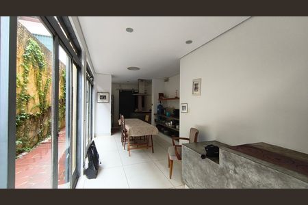 Casa à venda com 200m², 4 quartos e 2 vagasCozinha