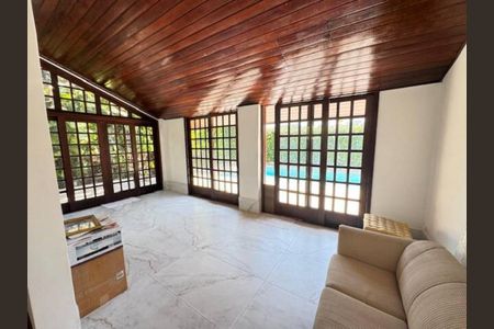 Casa de condomínio à venda com 320m², 4 quartos e 6 vagasFoto 10