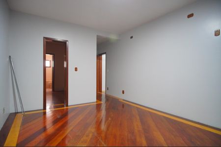 Casa para alugar com 415m², 4 quartos e 3 vagasSuíte