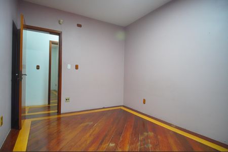 Casa para alugar com 415m², 4 quartos e 3 vagasQuarto 2