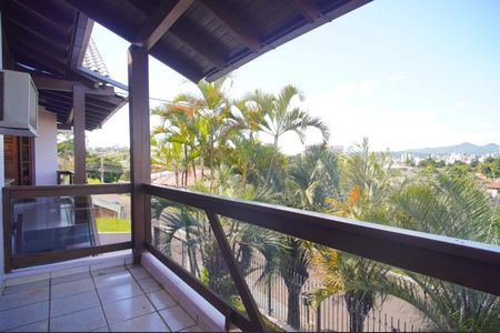 Casa para alugar com 415m², 4 quartos e 3 vagasVaranda da suíte