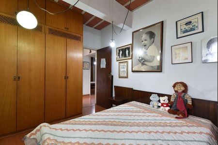 Casa à venda com 691m², 5 quartos e 4 vagas