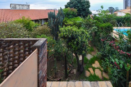 Casa à venda com 691m², 5 quartos e 4 vagas