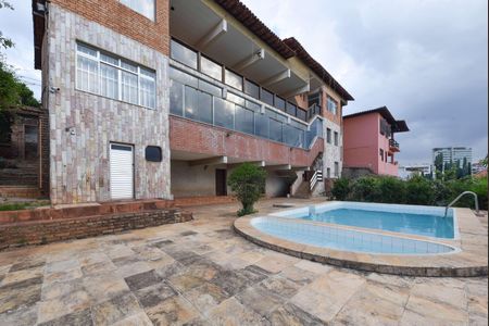 Casa à venda com 691m², 5 quartos e 4 vagas