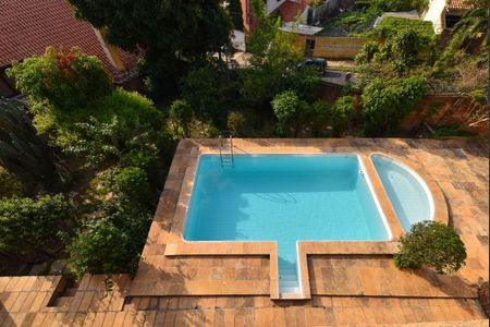 Casa à venda com 691m², 5 quartos e 4 vagas