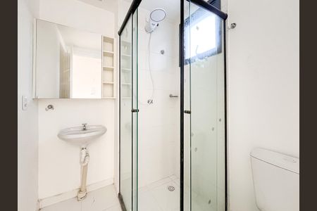 Banheiro de apartamento para alugar com 1 quarto, 25m² em Barra Funda, São Paulo