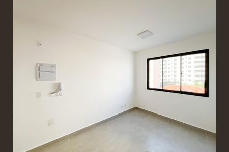 Sala/Cozinha de apartamento para alugar com 1 quarto, 25m² em Barra Funda, São Paulo