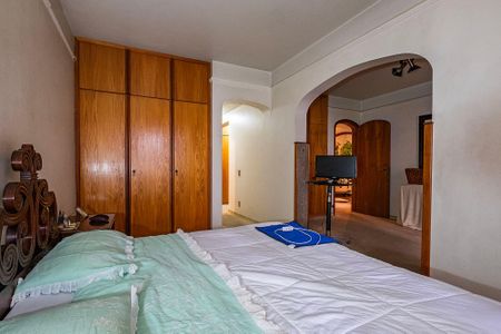 Apartamento à venda com 185m², 2 quartos e 2 vagasSuíte