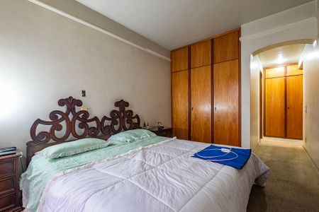 Apartamento à venda com 185m², 2 quartos e 2 vagasSuíte