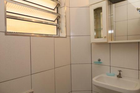 Casa à venda com 147m², 3 quartos e 1 vagaBanheiro 2