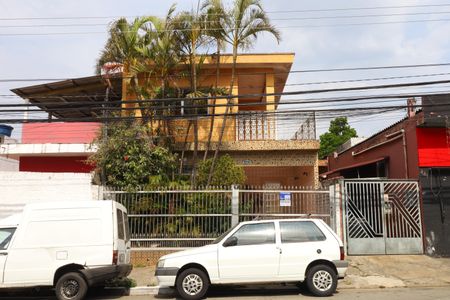 Casa à venda com 147m², 3 quartos e 1 vagaFachada do imóvel